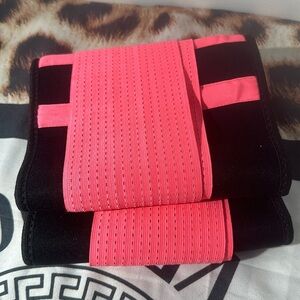 Waist  belt